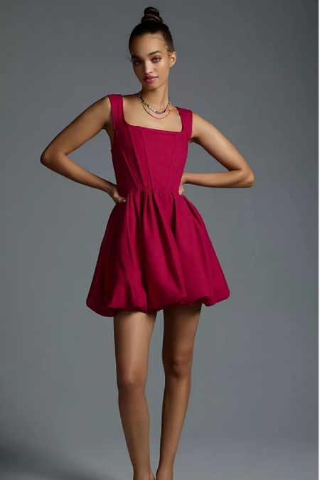 Valentine’s Day ready! So chic and love the Renaissance bodice! 