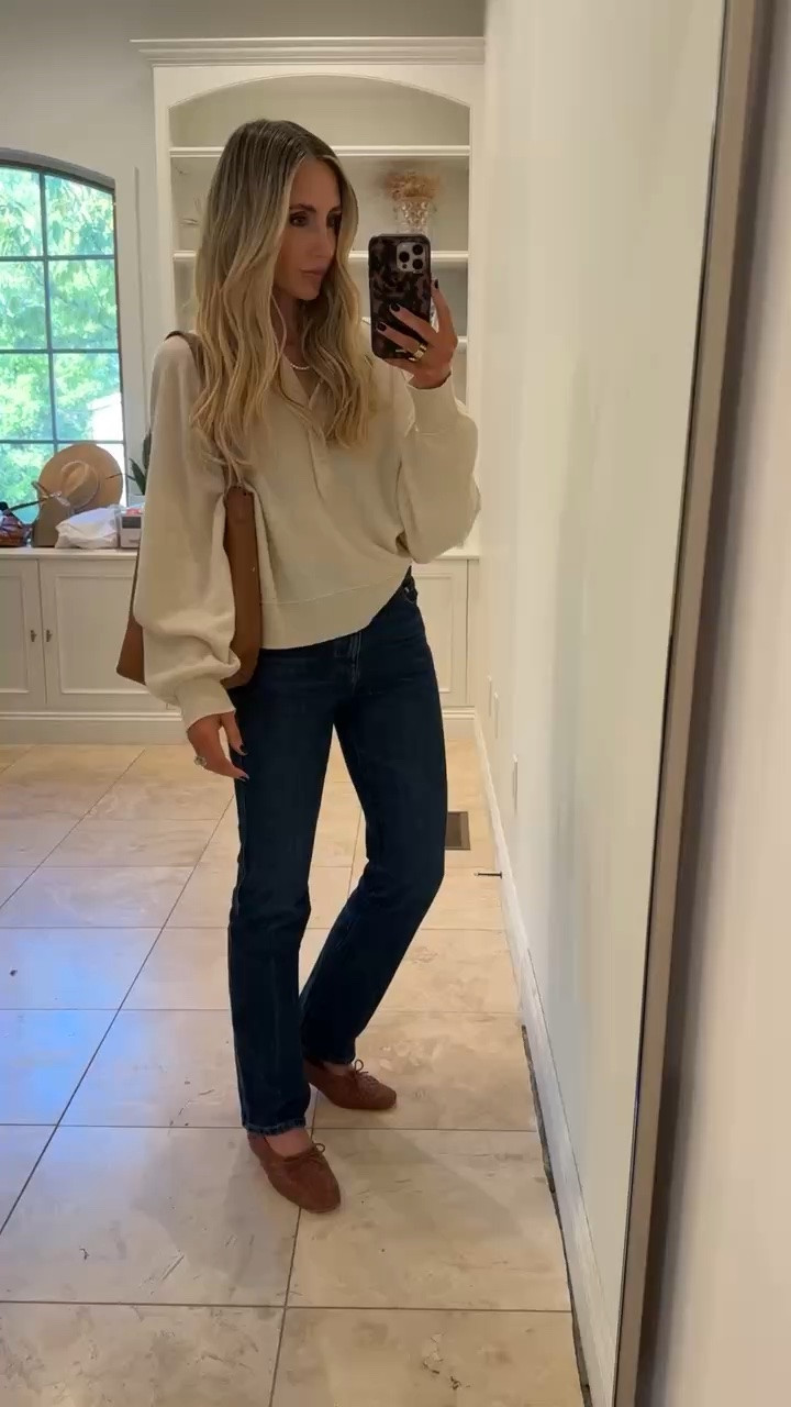Super easy OOTD today for fall! This cashmere sweater is old but I linked similar below! The real star of the show are these jeans. SO flattering and classic. 

My sizing:
5’6”
Size small tops 
Size small or 25 bottoms 
Shoes are tts

#LTKootd #LTKgrwm #LTKmomlife