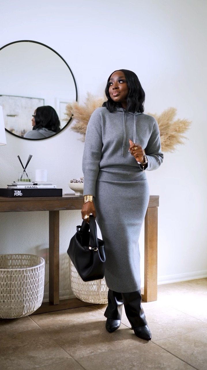 I shoulda cropped the sweatshirt up more, huh? If you grab this, which you should, tie up the back and tuck it under, to break up the top and bottom and BOOM. Waist! #targetstyle #falloutfitinspo #walmartfashion #amazonfashion

#LTKFindsUnder100 #LTKVideo #LTKStyleTip