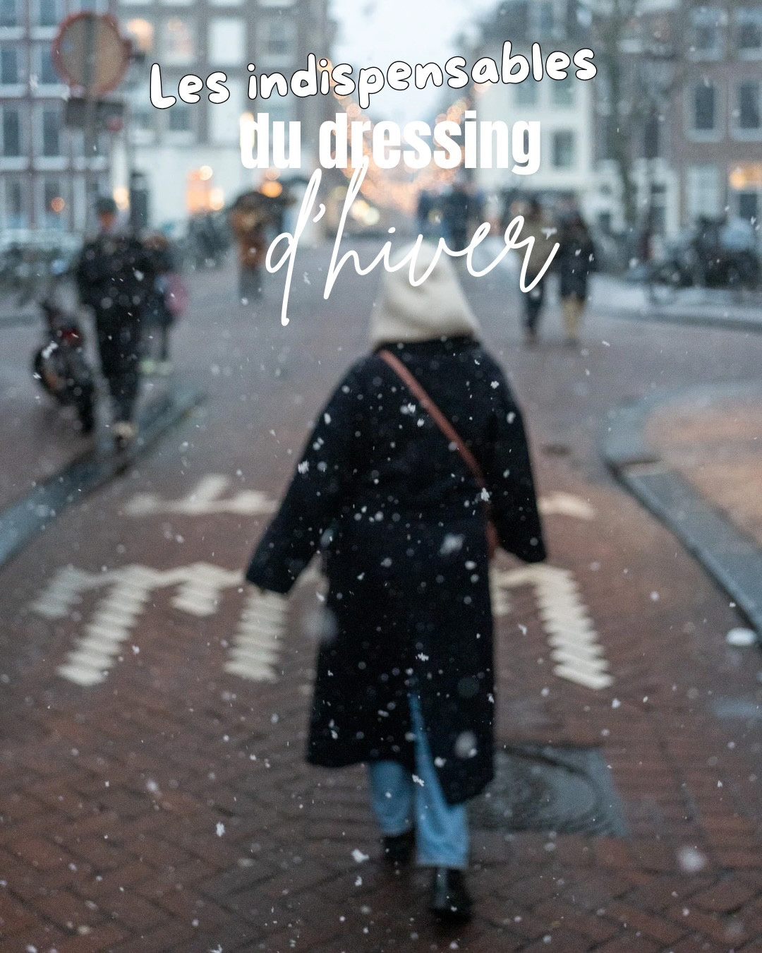 Les indispensables du dressing d’hiver ❄️
En hiver, un dressing efficace repose sur quelques pièces clés, capables de fonctionner ensemble et de couvrir la majorité des situations du quotidien.
Quand ces bases sont là, s’habiller devient tout de suite plus simple.

❄️un manteau en laine
❄️un thermo
❄️un pull
❄️un gilet
❄️un jean
❄️des accessoires d’hiver

Si tu veux en savoir plus, commente “indispensable hiver” et je t’enverrai l’article complet, avec les explications détaillées et une mini sélection shopping à l’intérieur

#LTKwinter #LTKeurope #LTKstyletip