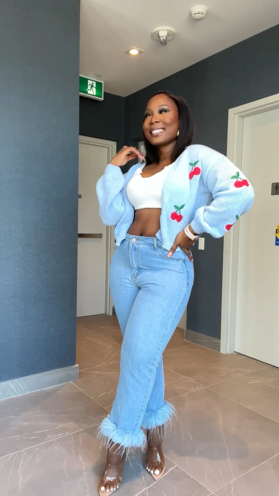 Ok I see you SHEIN jeans 👀 #sheinjeans

#LTKmidsize #LTKVideo #LTKfindsunder50