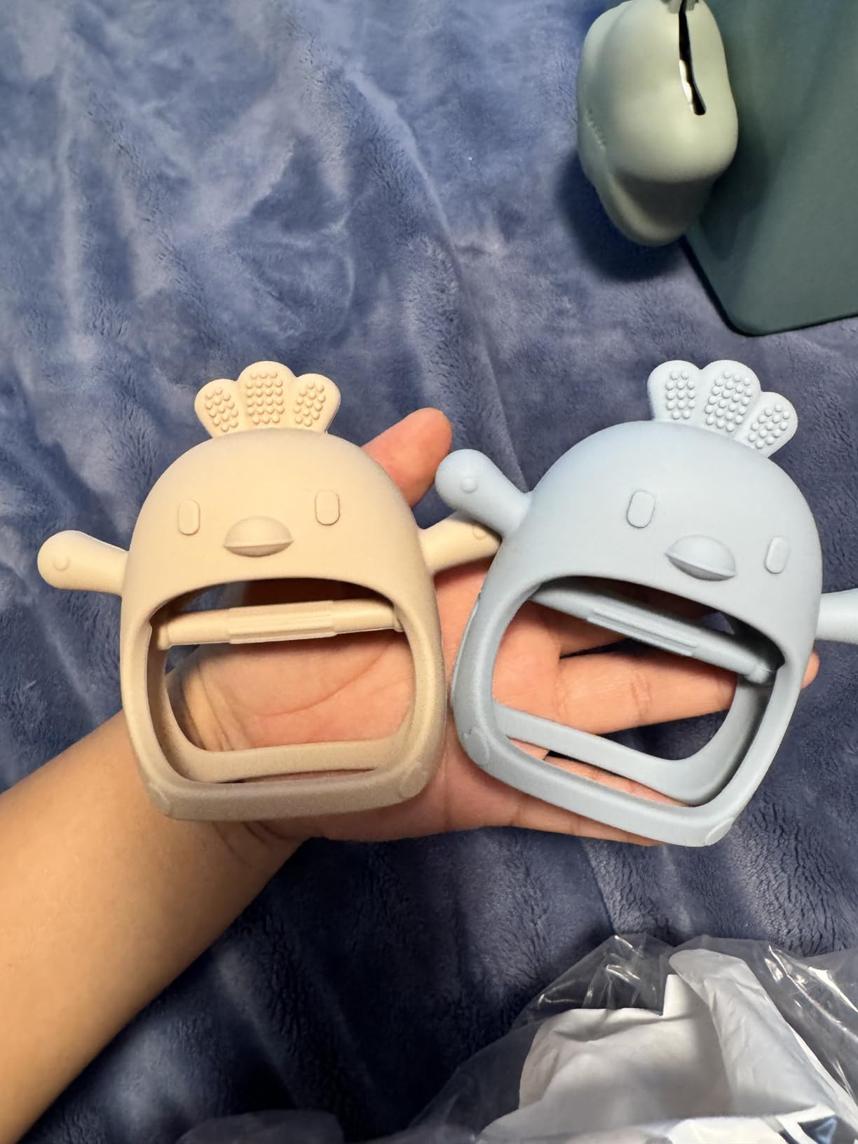 2 Pack Baby Teething Toy Silicone Teething Mitten for Babies Over 3 Months Anti Dropping Wrist Ha... | Amazon (US)