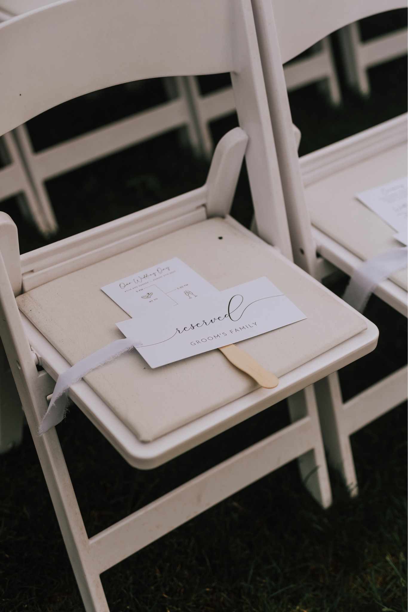 wedding program | reserved seating signs | black and white wedding 

#LTKwedding