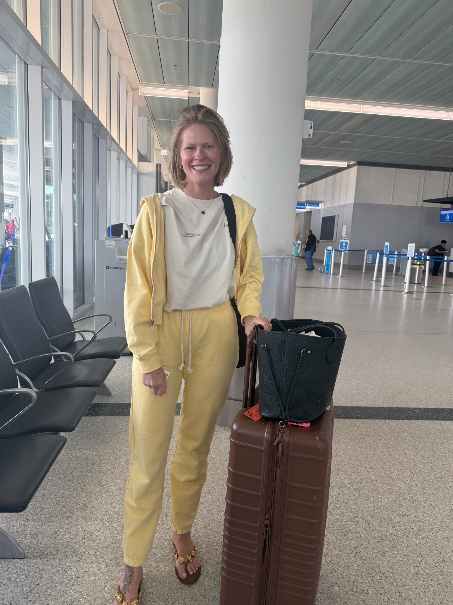 Travel fit✈️✨
This butter yellow set is my new favorite! It’s currently on sale!

#LTKTravel #LTKootd #LTKBeauty