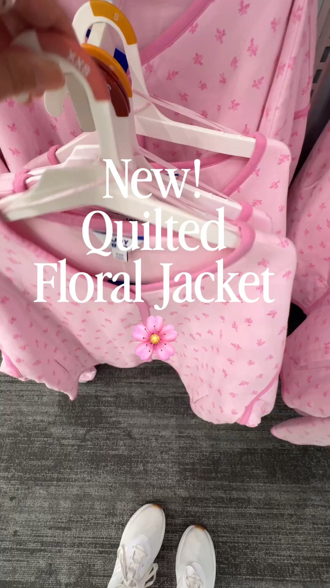New!! Women’s quilts floral jacket at Target!🌸💕🦩🩷

Also available in blue. Really great quality👌 Very soft. 🧸

#LTKSeasonal