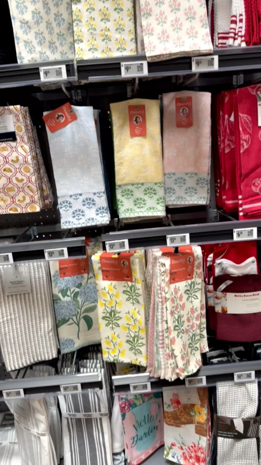 Cute new Walmart prints in my fav towels!

THEBLOOMINGNEST Walmart beautiful hand towels home kitchen

#LTKHome #LTKSeasonal