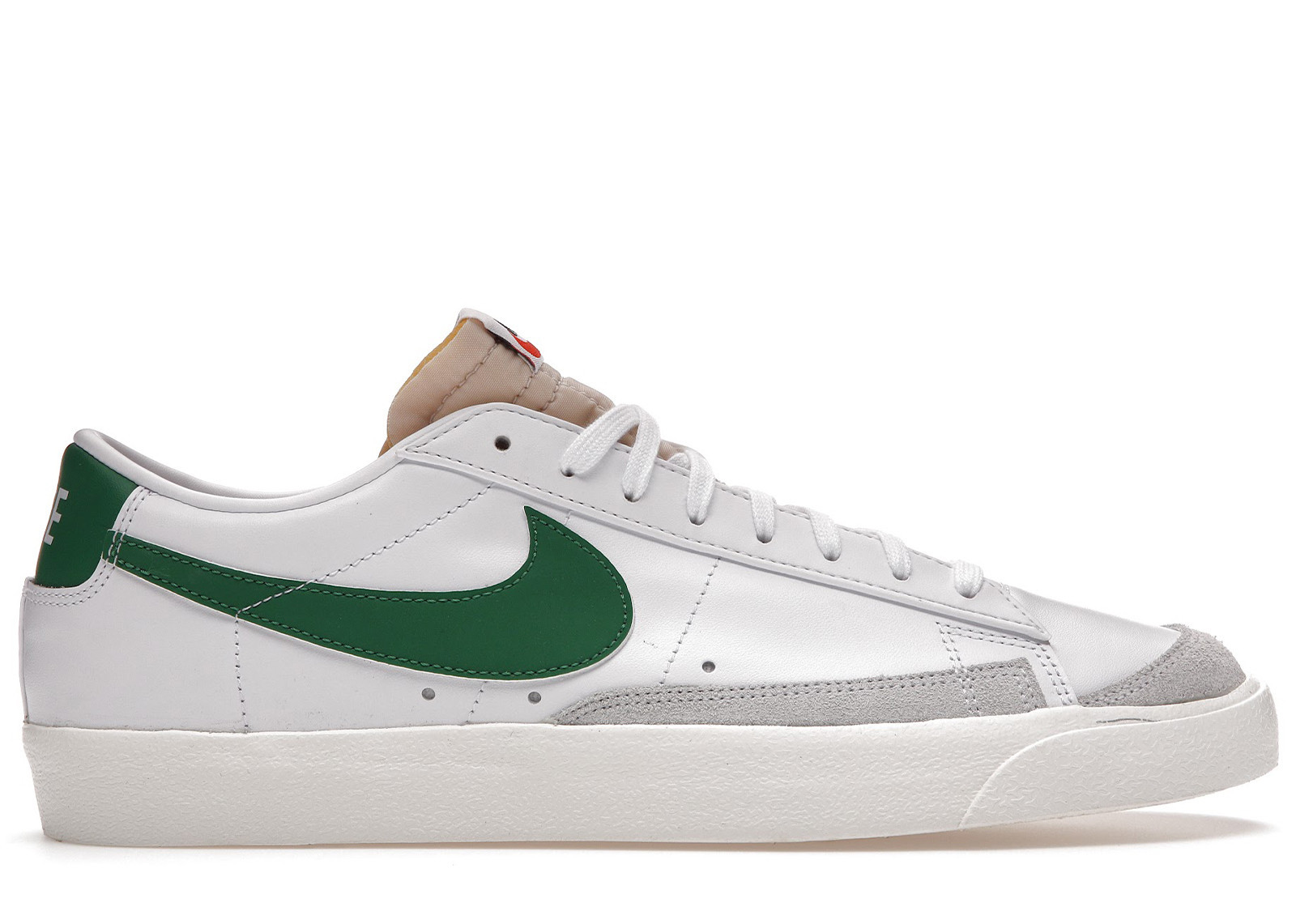 Men's Nike Blazer Low 77 Pine Green Sneakers in White/Sail/Black | StockX