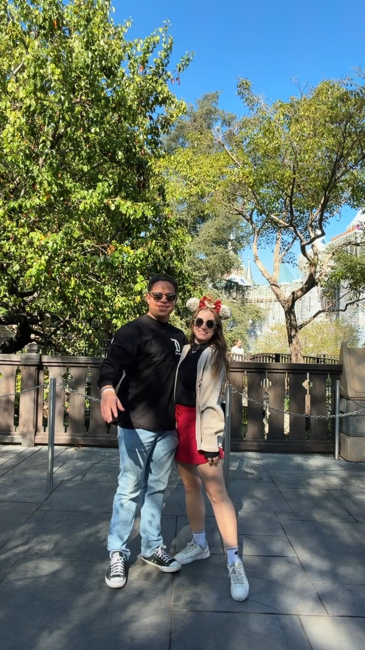 Theme park days are always a fun time! 

#LTKHoliday #LTKSeasonal #LTKTravel