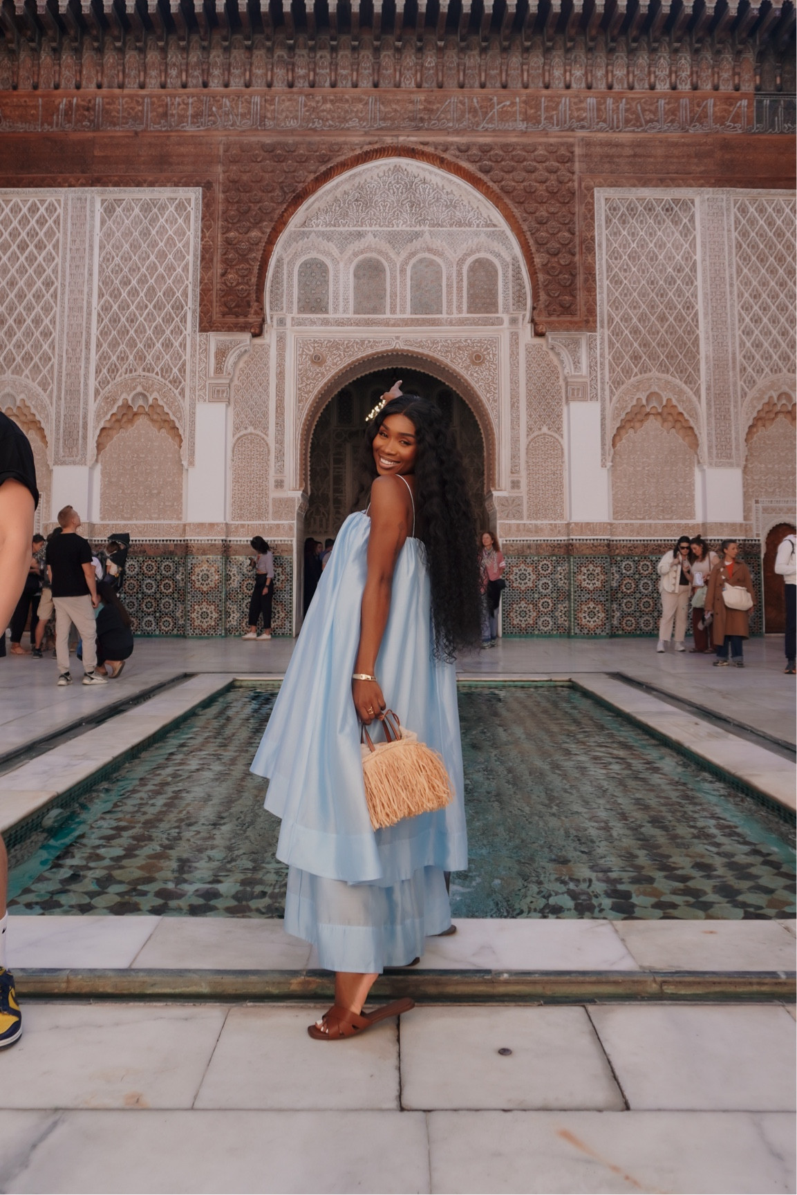 When travel becomes art: flowing dresses, stunning architecture, and endless joy. 💃🏾🕌 #CulturalElegance #TravelVibes”