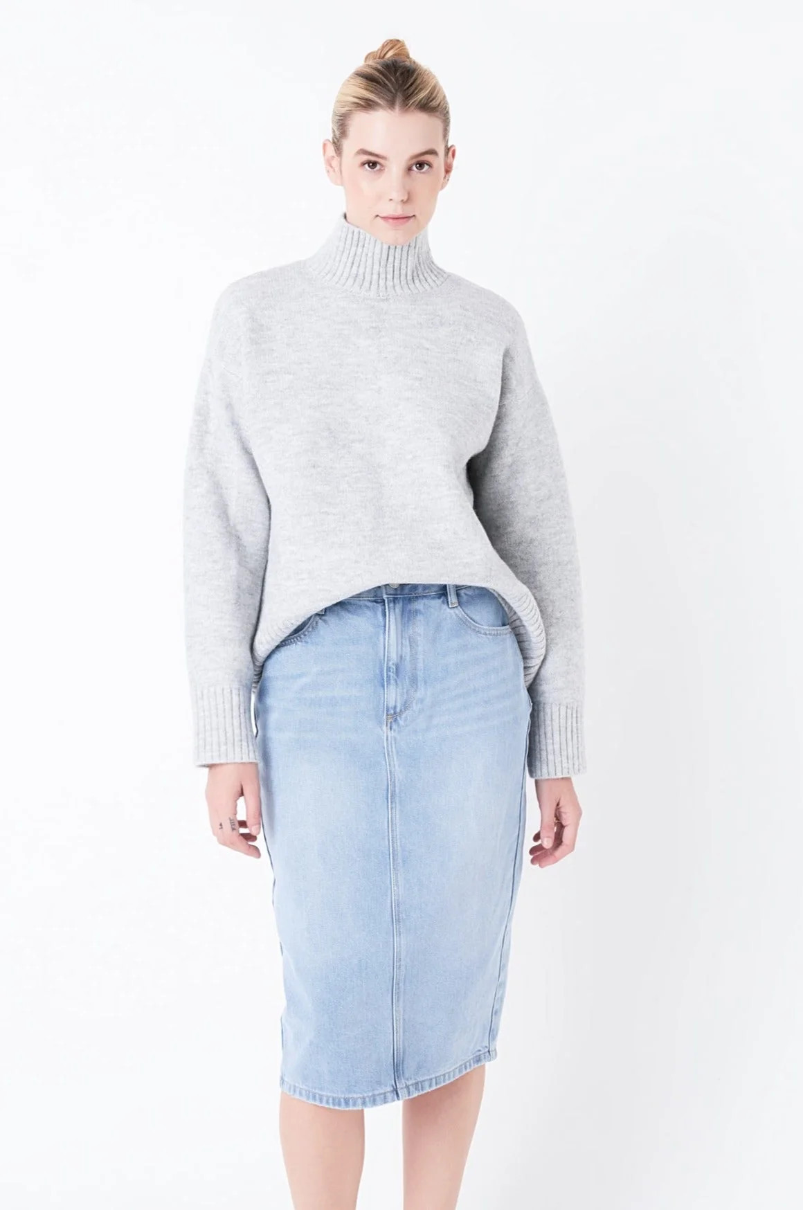 Turtle Neck Sweater | Endless Rose