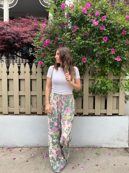 Cutest summer floral pants from Abercrombie!

#LTKSeasonal