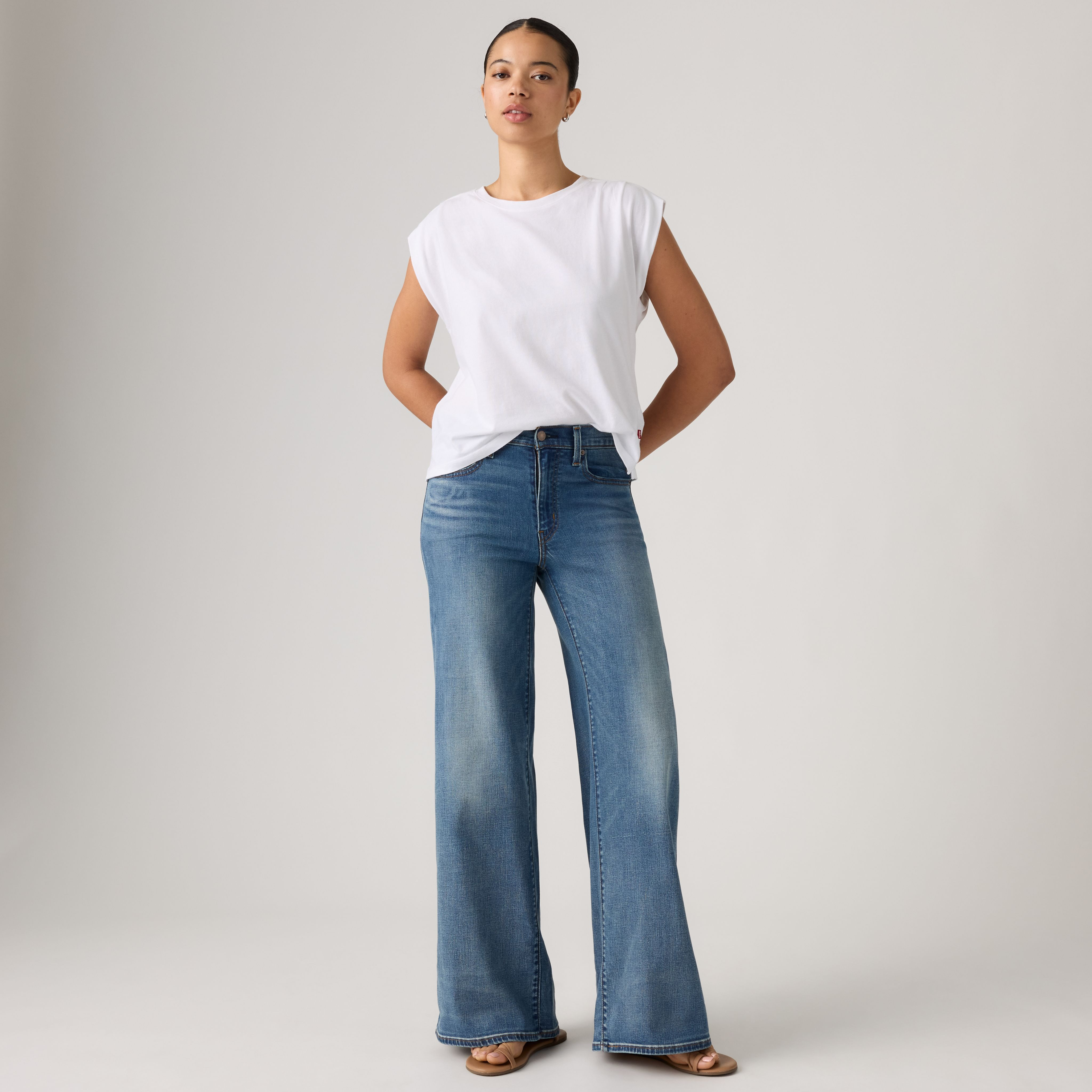 Levi's 728 High-Rise Wide-Leg Women's Jeans 25x32 | Levi's US