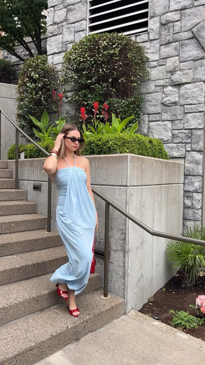 Savoring summer 🩵 @halara_official 

Use code 20w for 20% off full price items 

Extra savings with code August26:
Spend $120, get 10% off
Spend $150, get 12% off
Valid through 9/30

Shop the dress: http://halara.link/s/141YWlHPcq

#halara #halarajeans #flarejeans #denimstyle halaraofficial