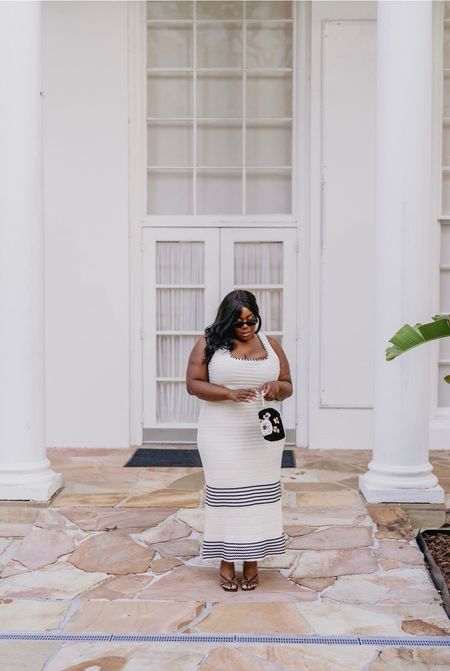 Going a little sexy with this knit woven body on dress. Runs large. Wearing a 2X & shapewear.

Use code THAMARRXSPANX to save at checkout and free shipping 

Plus Size Dresses, White Dresses, Graduation Dress, Vacation Outfit

#LTKfindsunder100 #LTKplussize #LTKfindsunder50