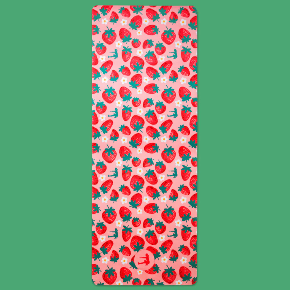 BERRY CUTE GYM MAT | SuzieB Fitness