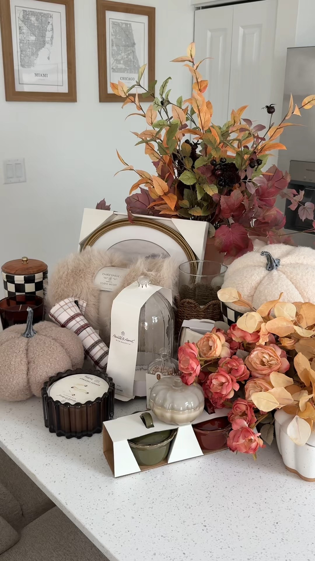 Fall is hereee 🍂🍁🤎

#LTKFindsUnder50 #LTKHome #LTKSeasonal