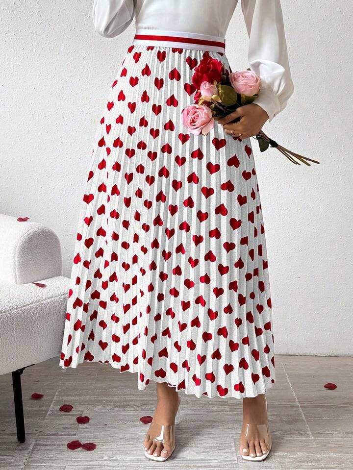 SHEIN Privé Heart-Shaped Print Pleated Skirt | SHEIN