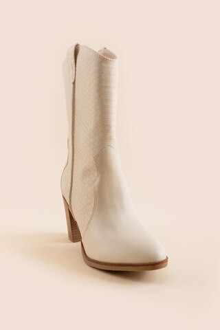 MIA Cindy Python Boots | Francesca's