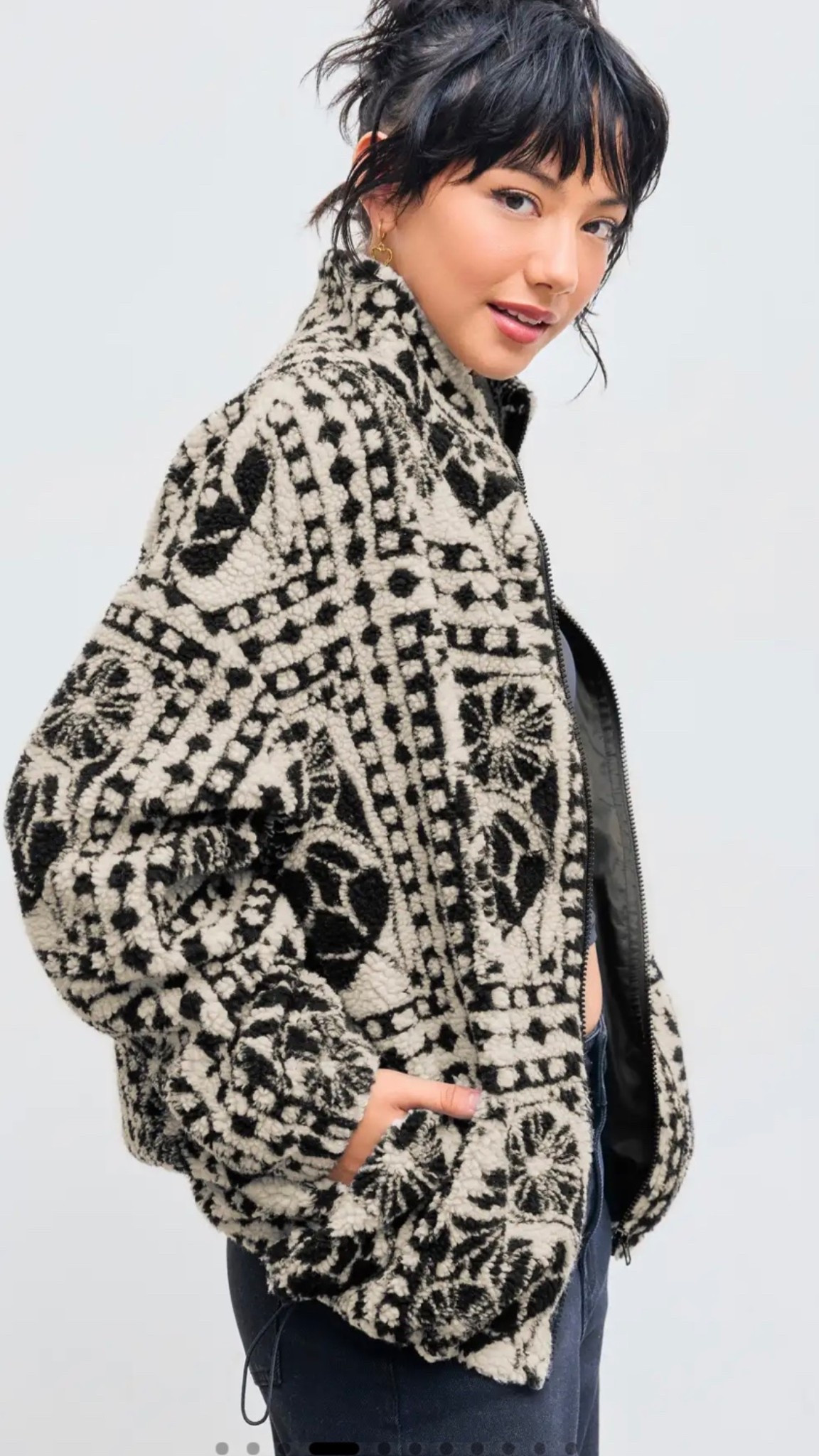 So many cute things on this website plus they  are having a sale! 

#LTKSaleAlert #LTKFindsUnder50