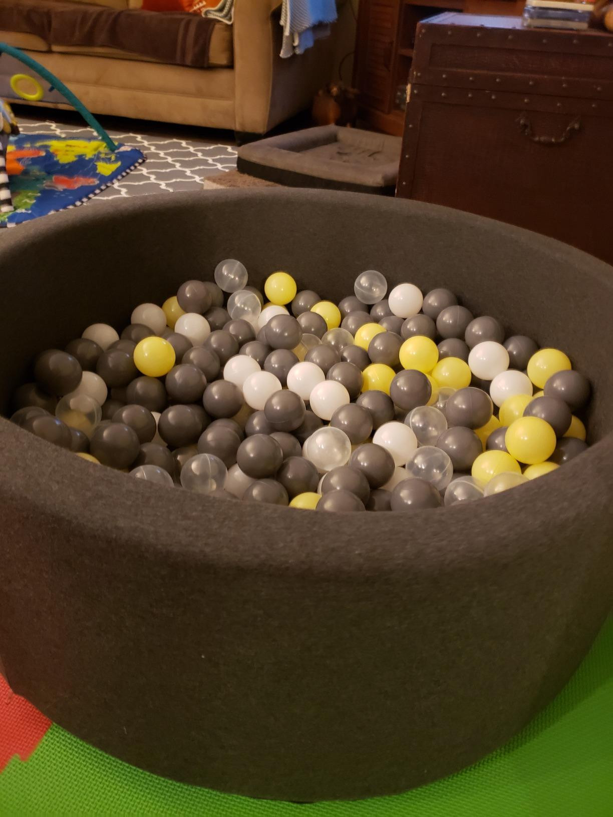 Wonder Space Deluxe Kids Round Ball Pit, Premium Handmade Kiddie Balls Pool, Soft Indoor Outdoor ... | Amazon (US)