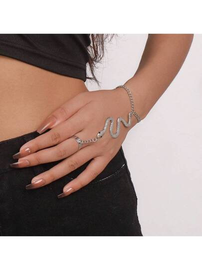 1PIECE Hand Chain Bracelet Boho Snake Butterfly Finger Ring Bracelet  Chain Hand Harness Bracelet... | SHEIN