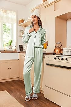 Ekouaer Women's Classic Button Down Long Satin Silk Pajama Set | Amazon (US)