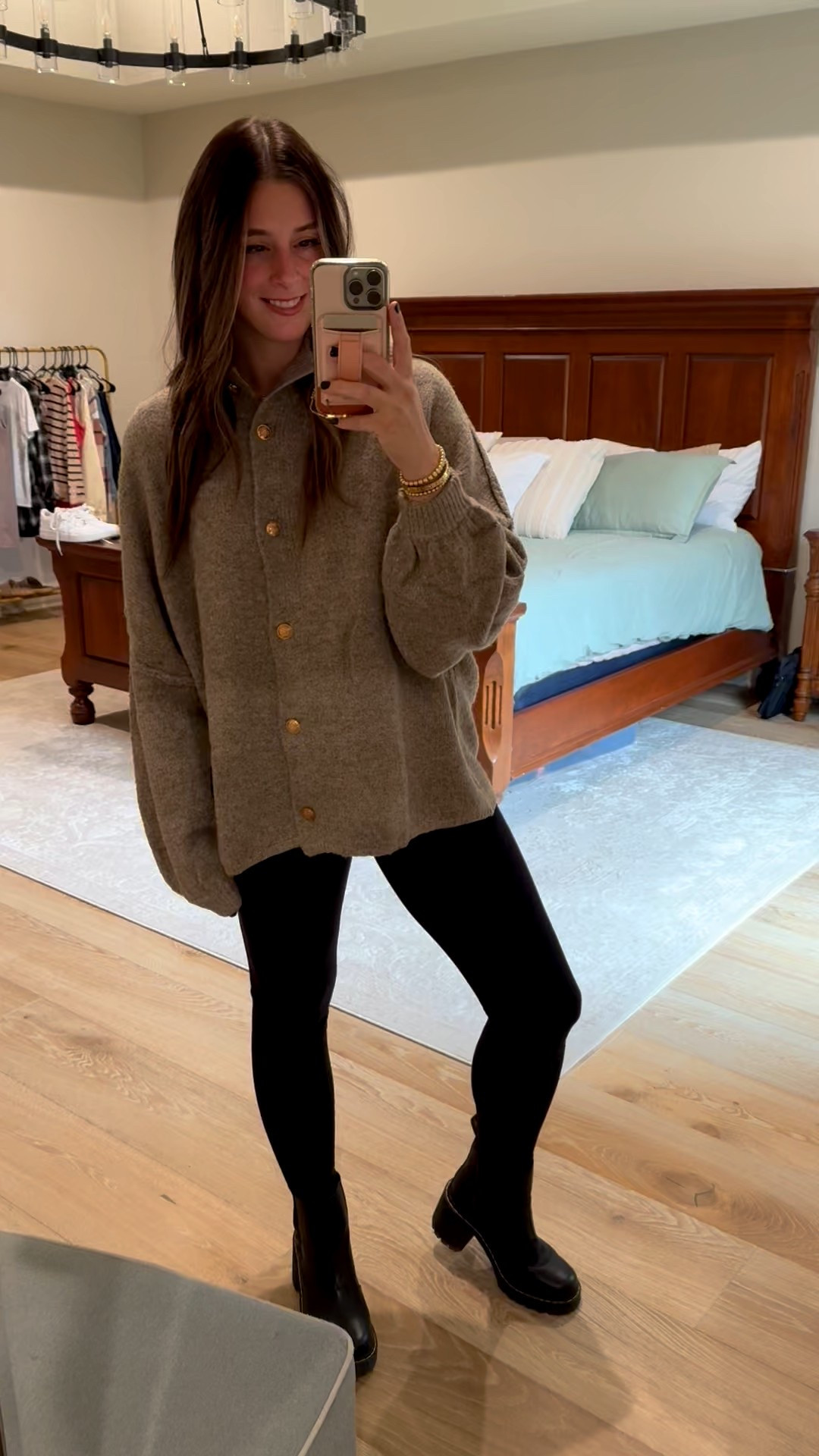 Sweater weather // fall fashion // doc martens 

#LTKShoeCrush #LTKSeasonal #LTKStyleTip