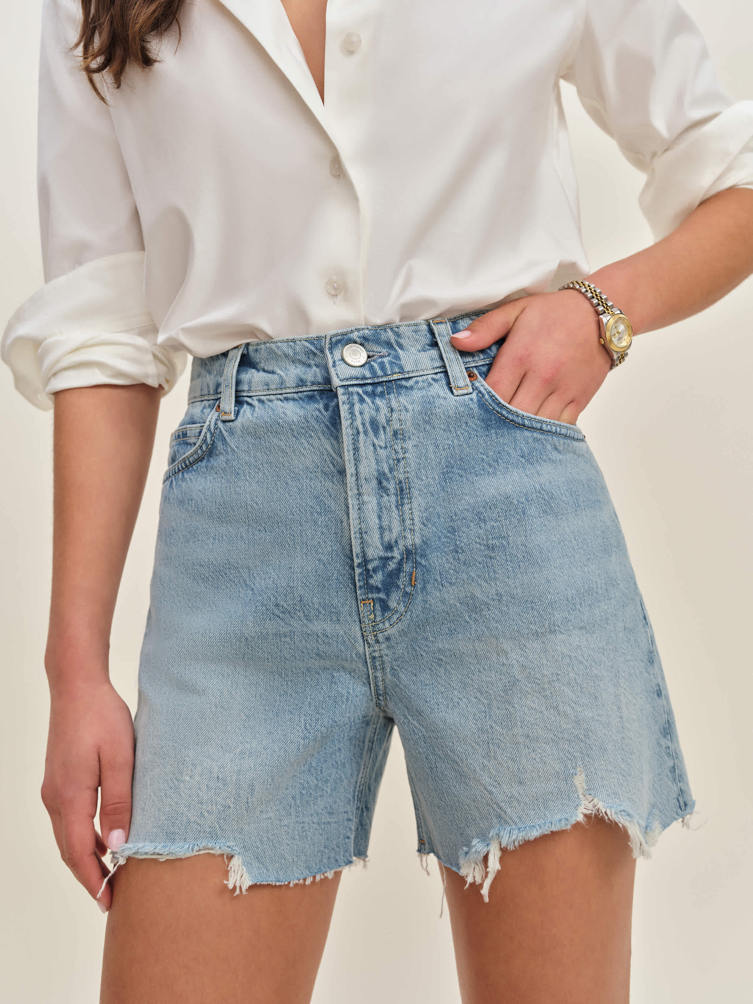 Reformation Saige High Rise 4" Jean Shorts Blue 32 | Reformation (Global)