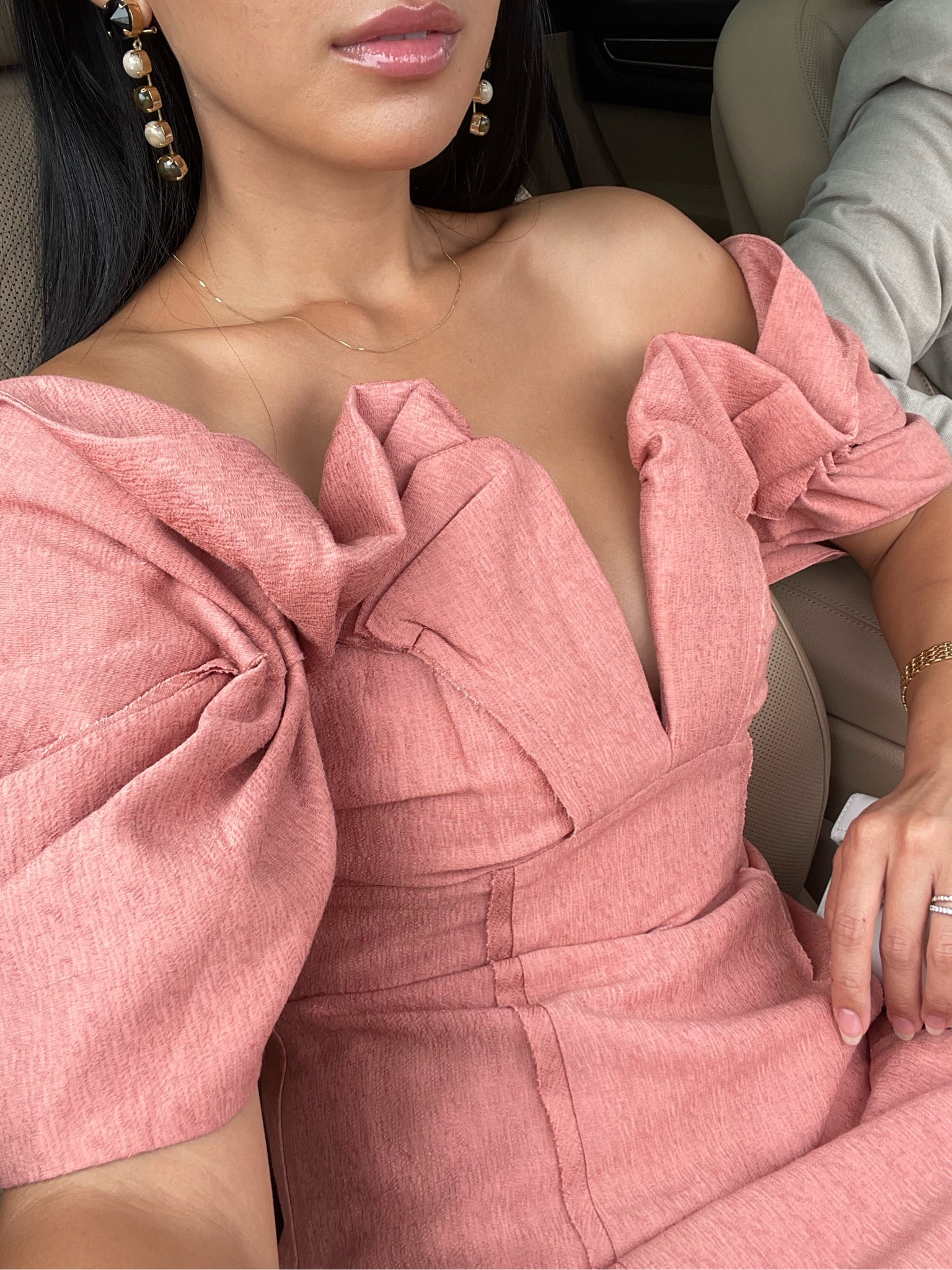 a beautiful dress for all occasions. I've already worn it for my husbands 40th birthday dinner and as a wedding guest. 

#LTKwedding