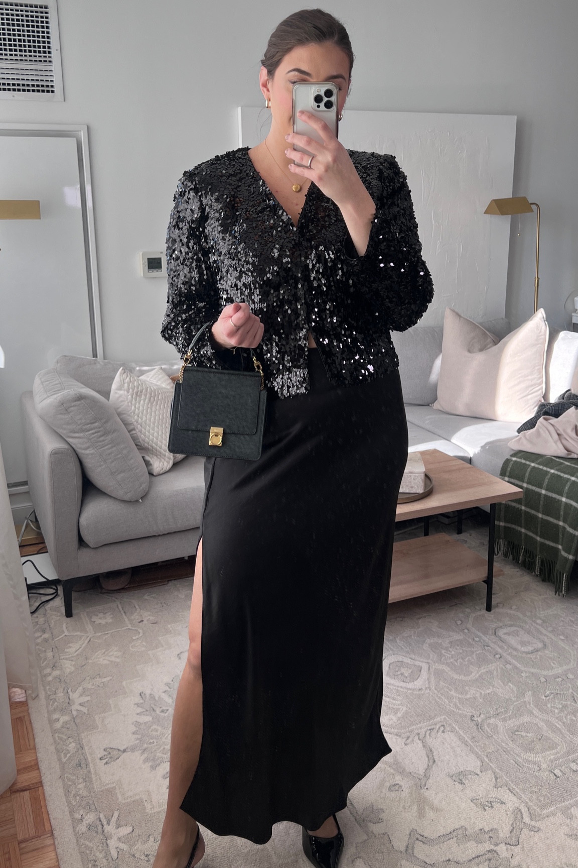 Holiday outfit ideas / sequin blazer top with black slip skirt 

Size 10 fashion | size 10 | Tall girl outfit | tall girl fashion | midsize fashion size 10 | midsize | tall fashion | tall women | sequin | lady jacket | Christmas outfit | New Year’s Eve outfits | NYE outfits 

#LTKstyletip #LTKSeasonal #LTKHoliday