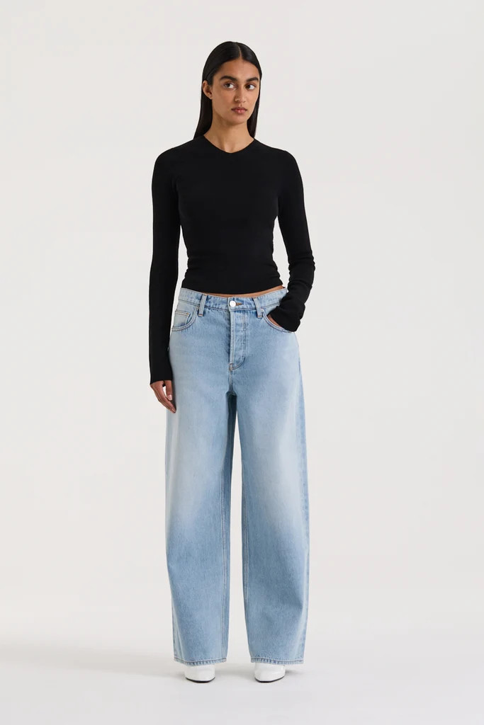 Carr V-Neck Top | Henne