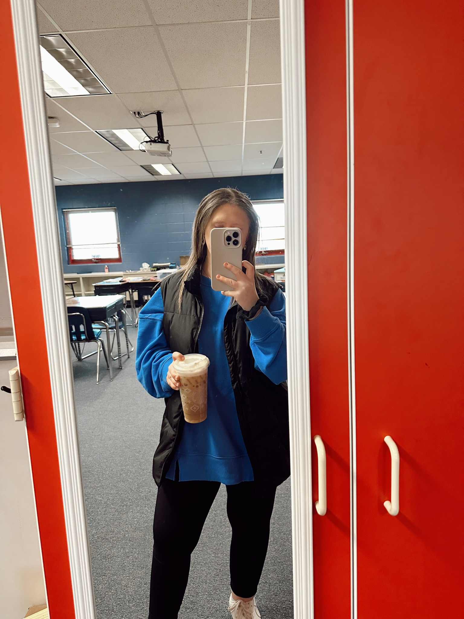 Comfy OOTD

#LTKHoliday #LTKsalealert #LTKCyberWeek