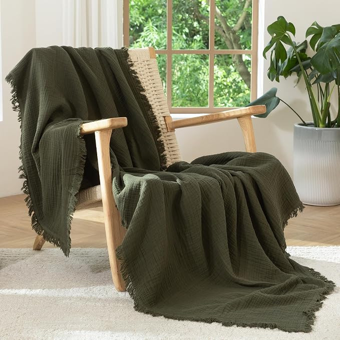 MooMee 100% Cotton Muslin Blanket, Fringed 4-Layer Gauze Bed Couch Throw | Amazon (US)