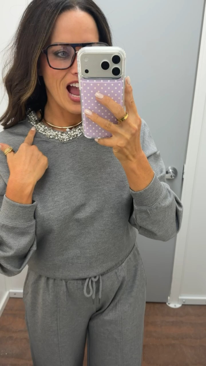 this Walmart set is giving the perfect comfortable but put together look 🤎 so soft and easy for fall!

@Walmart 

size xs!


#WalmartFinds #WalmartFashion #LTKFinds #LTKCreator #FallFashion #AffordableFashion

#LTKxWalmart