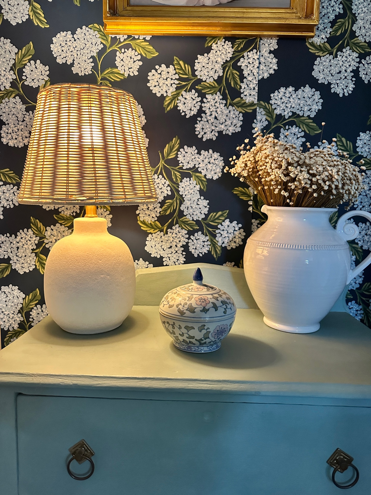 New table lqmp for spring!

#LTKhome #LTKfindsunder100