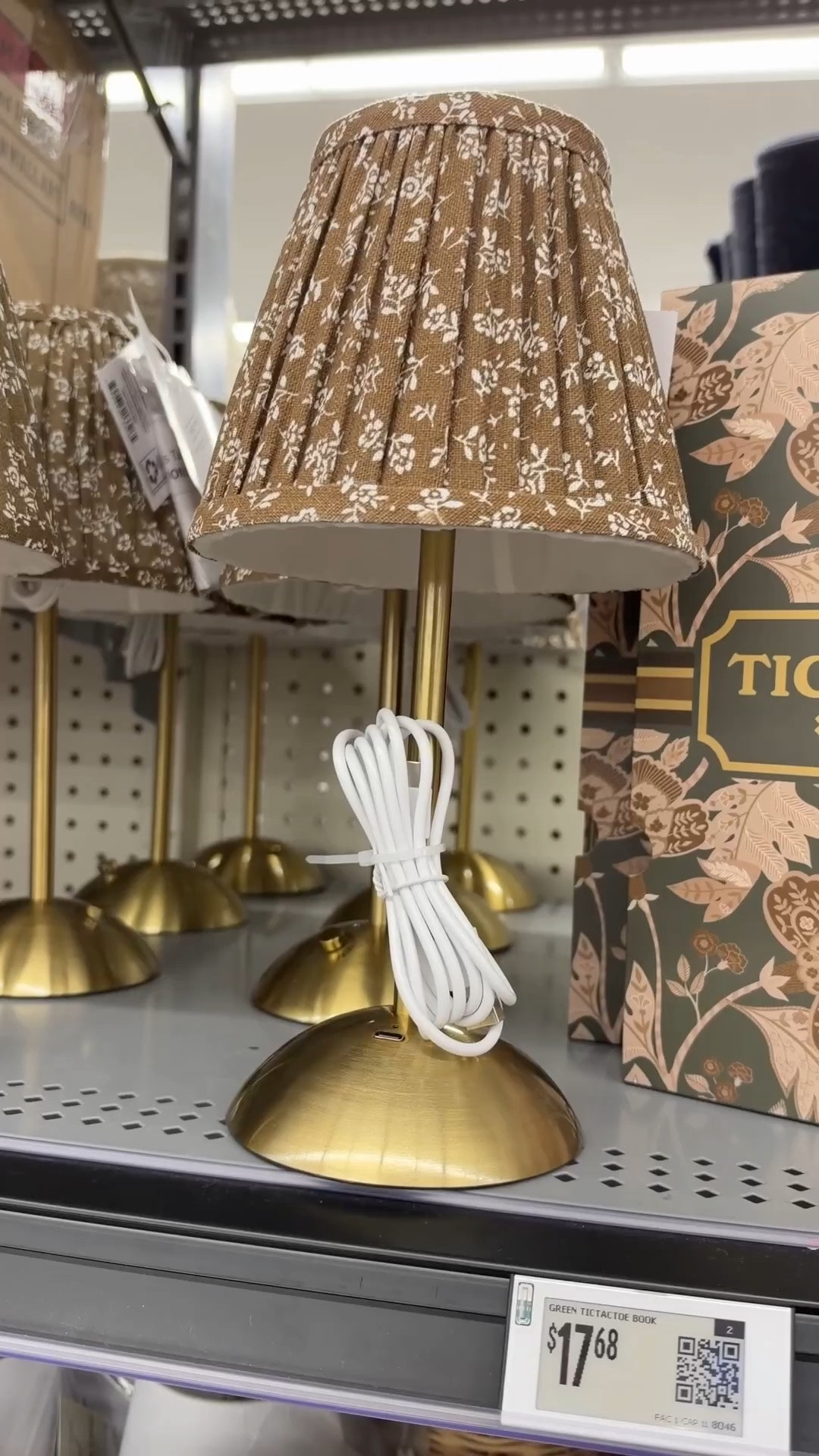 If you’re a vintage girly, youll love this floral lamp shade in brown!

#LTKSeasonal #LTKHome #LTKOver40