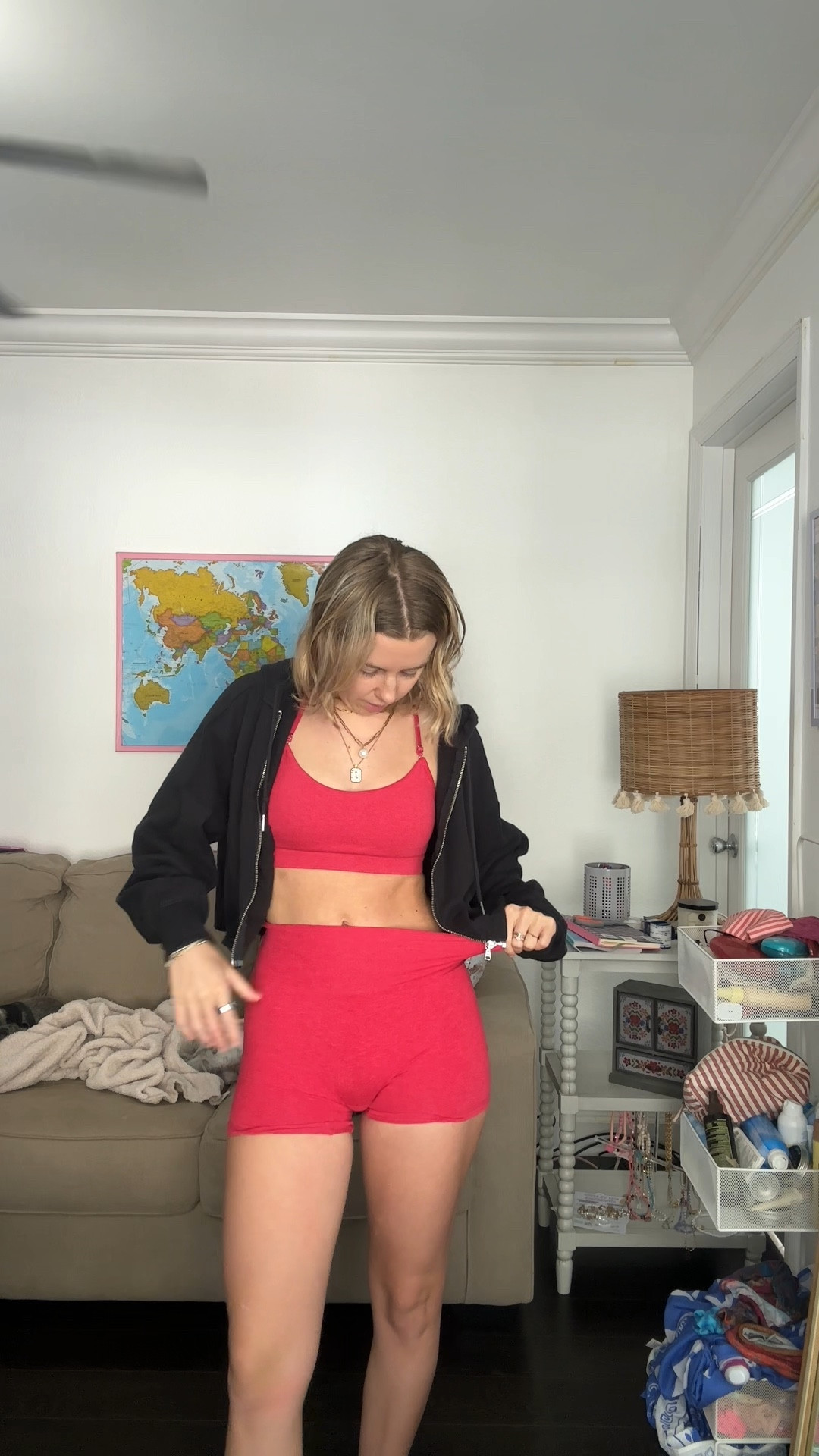 My ideal outfit: comfy & can wear to the gym later if I’m feeling it😂

Brandy Melville, workout clothes, activewear, fitness, gym girl

#LTKFitness #LTKActive #LTKStyleTip