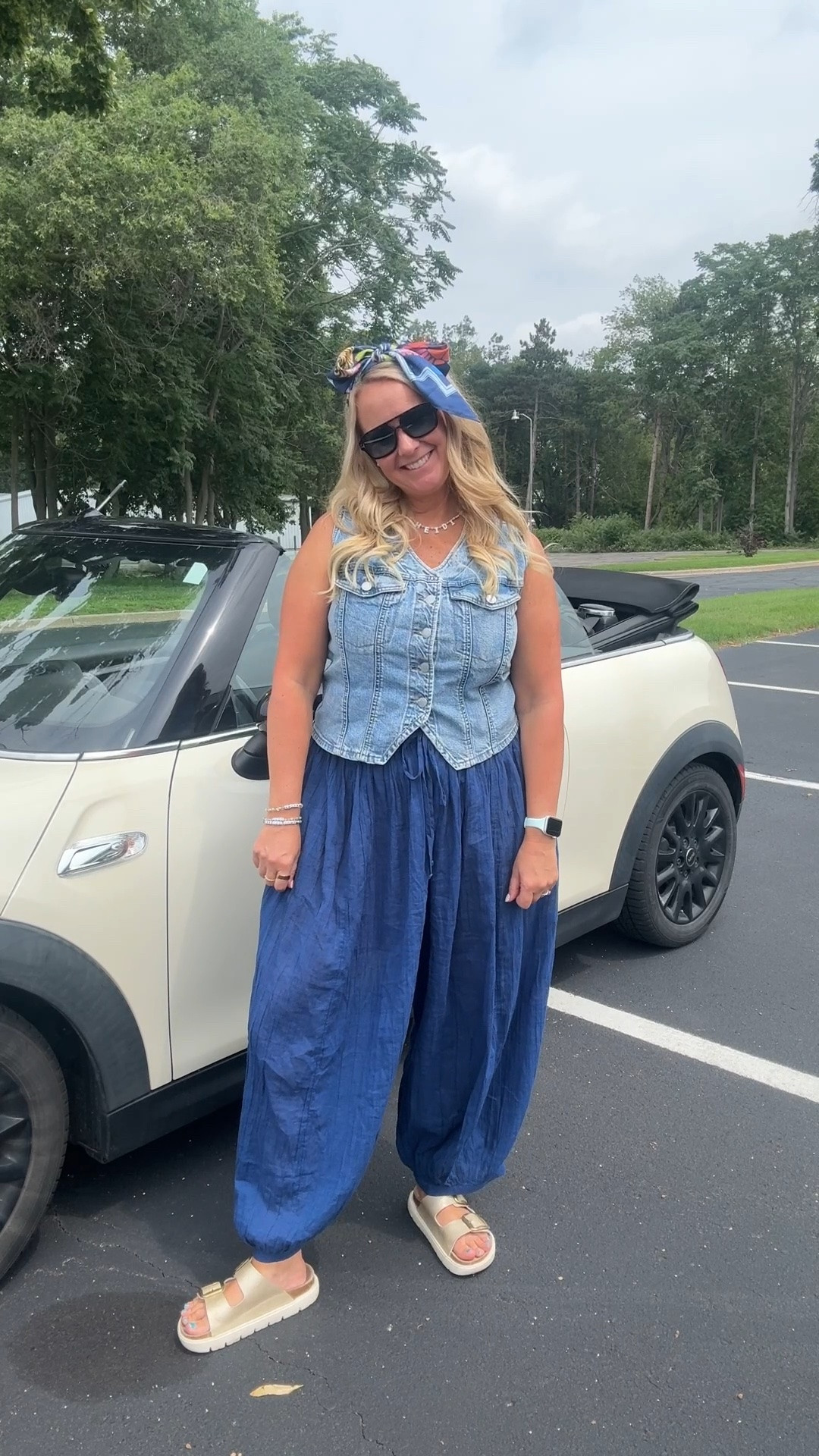 Loving these new @freepeople pants!

#LTKdayinmylife #LTKootd #LTKgrwm
