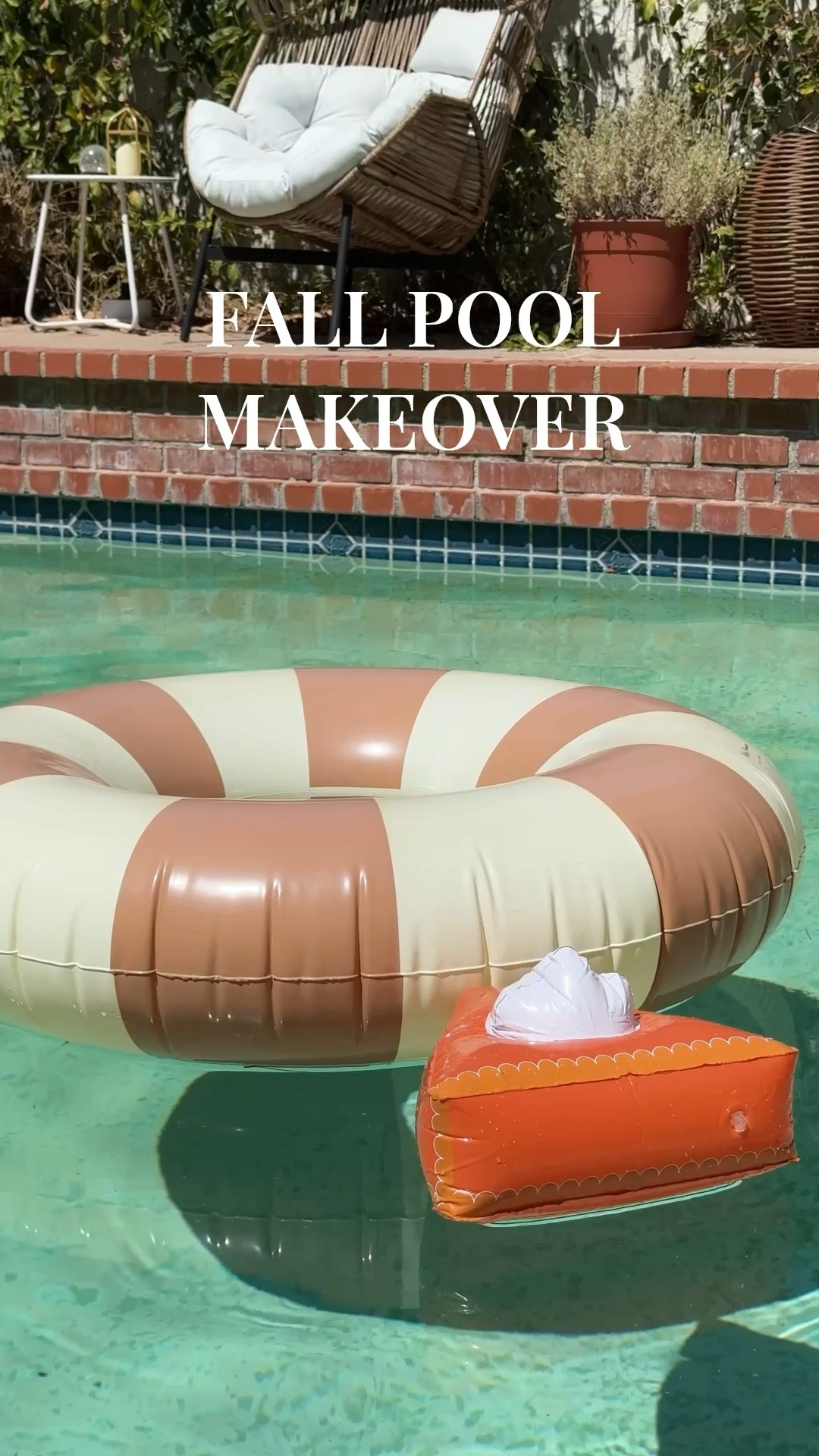 never thought i’d have a pool, so you best believe i’m decorating it for fall😭🍂 

#LTKHome #LTKSeasonal