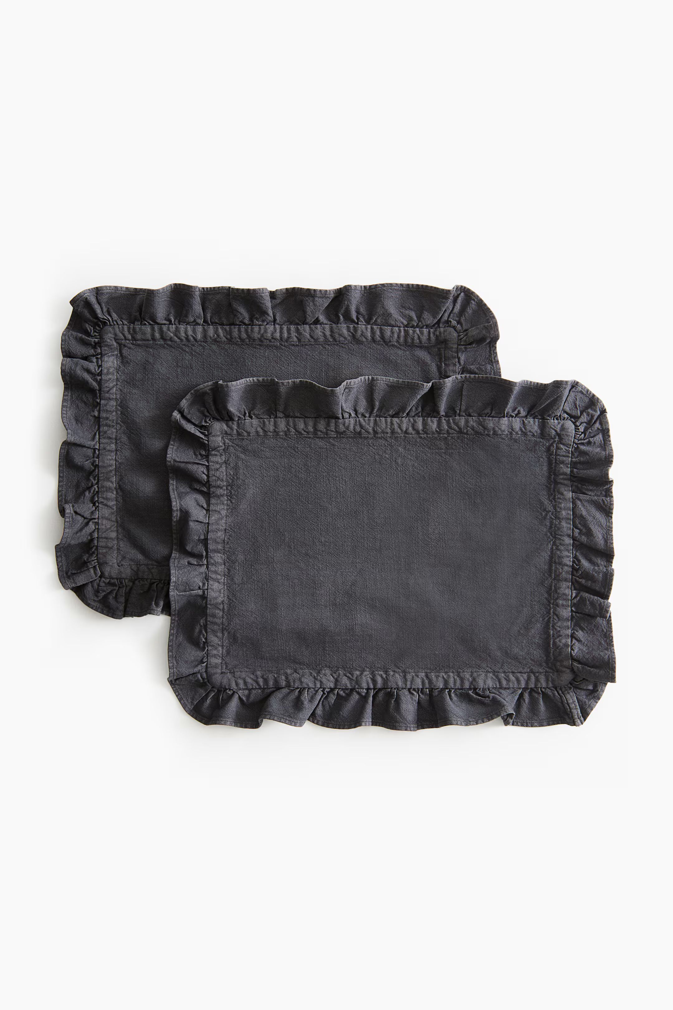 2-pack Ruffle-trimmed Placemats | H&M (US + CA)