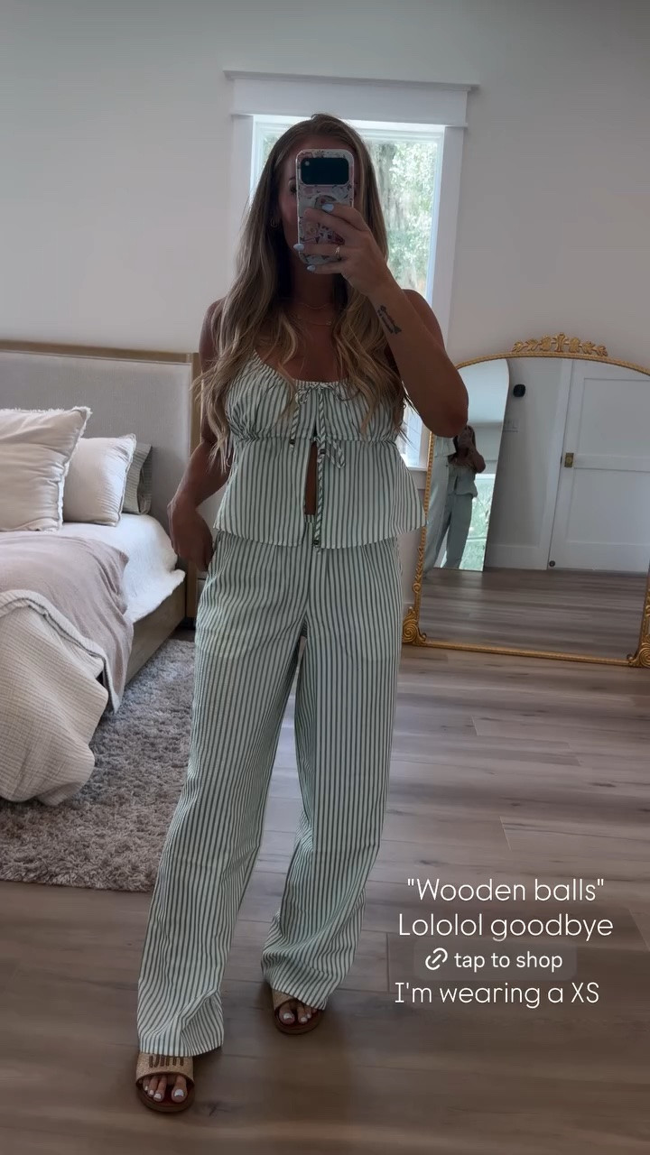 "Wooden balls"
Lololol goodbye I'm wearing a XS