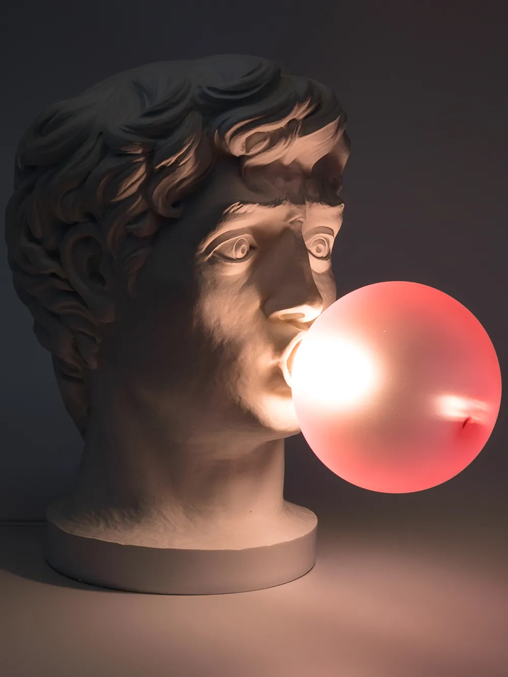 statue bublegum lamp | Farfetch Global
