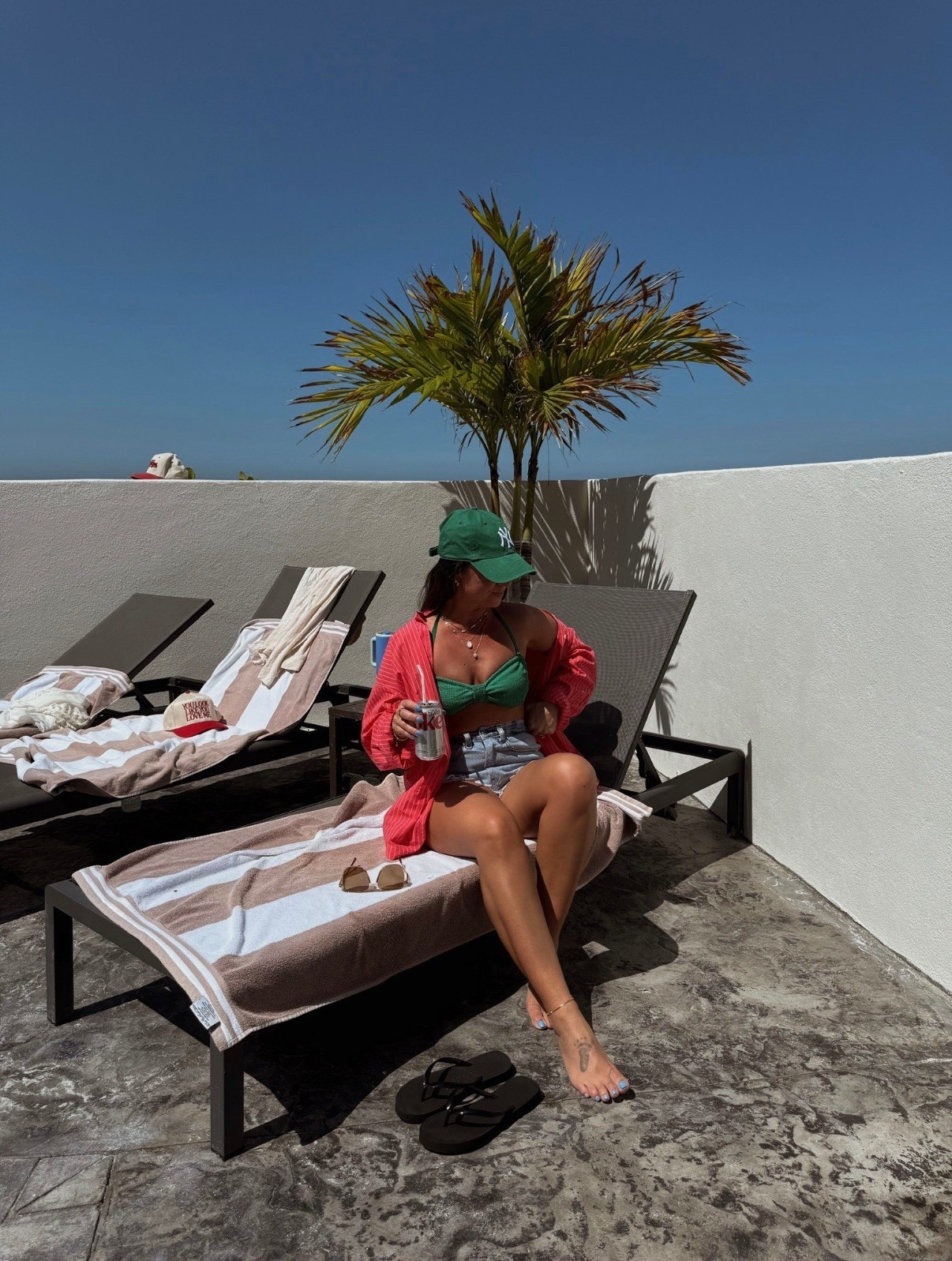 Beach outfit ☀️

#LTKTravel #LTKSeasonal #LTKootd