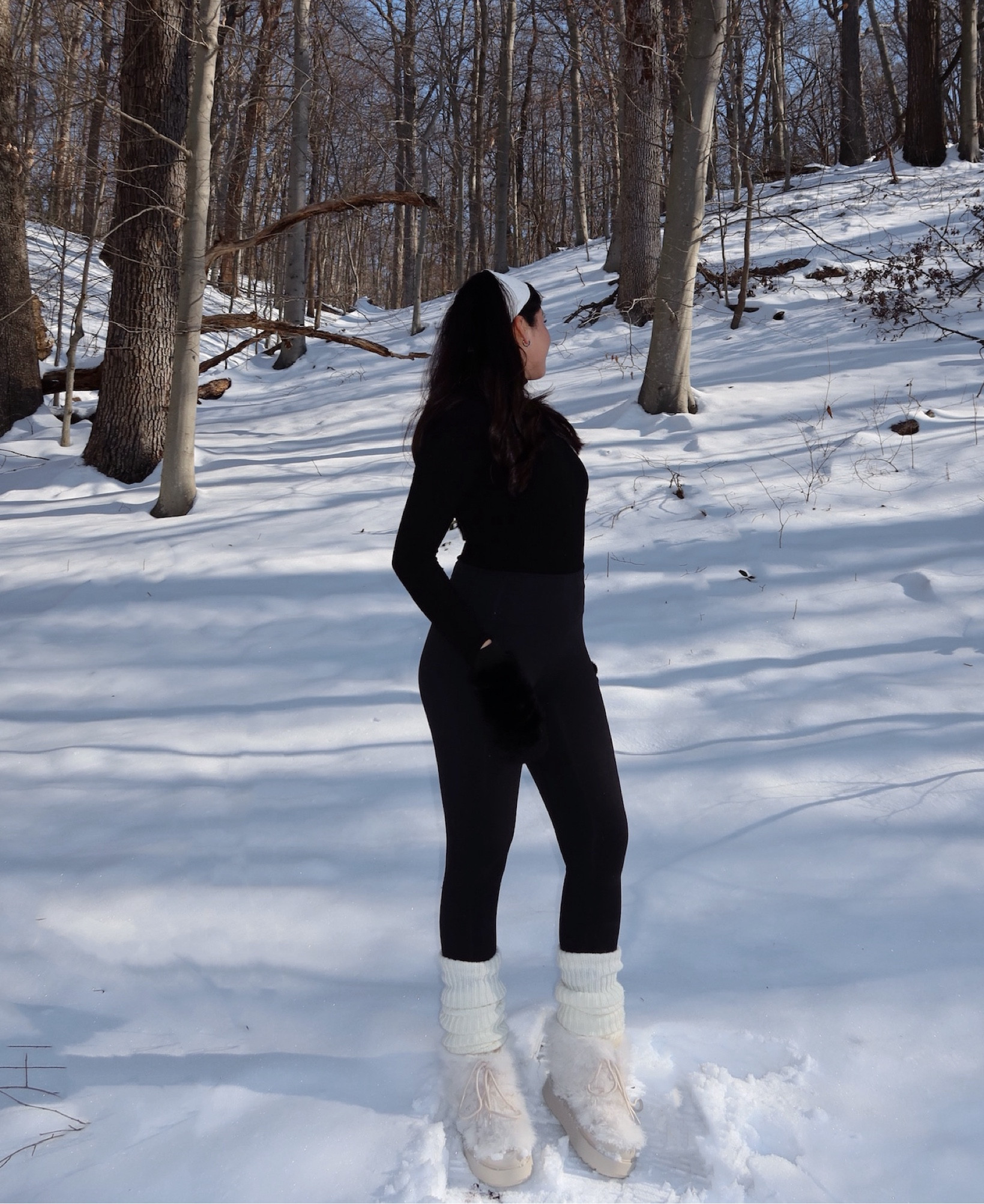 Winter outfit, snow outfit, snow storm fashion, apres ski, snow boots, winter fashion

#LTKFindsUnder50 #LTKFindsUnder100 #LTKSeasonal