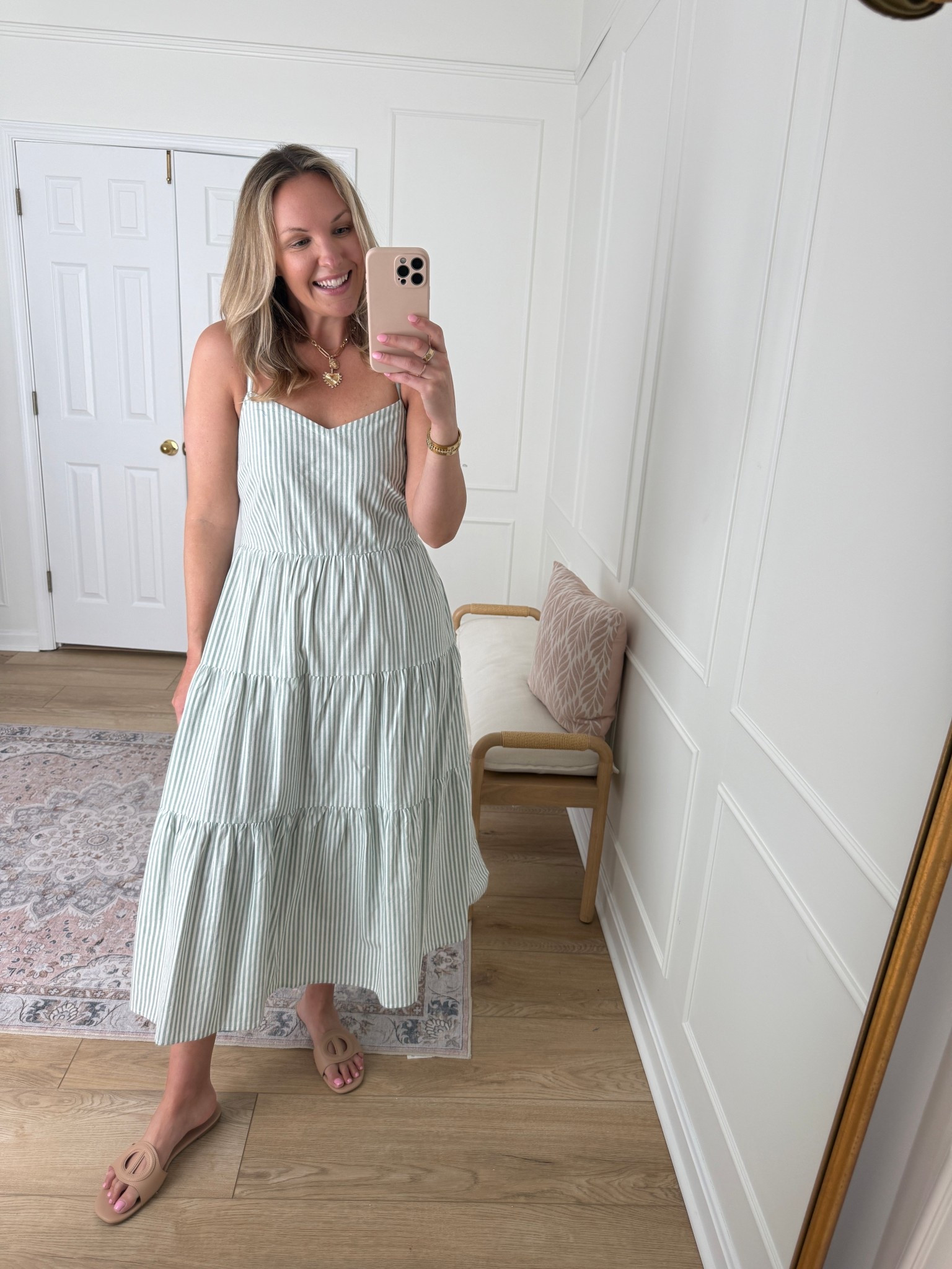 Vacation dress - casual summer dress - wearing a med 