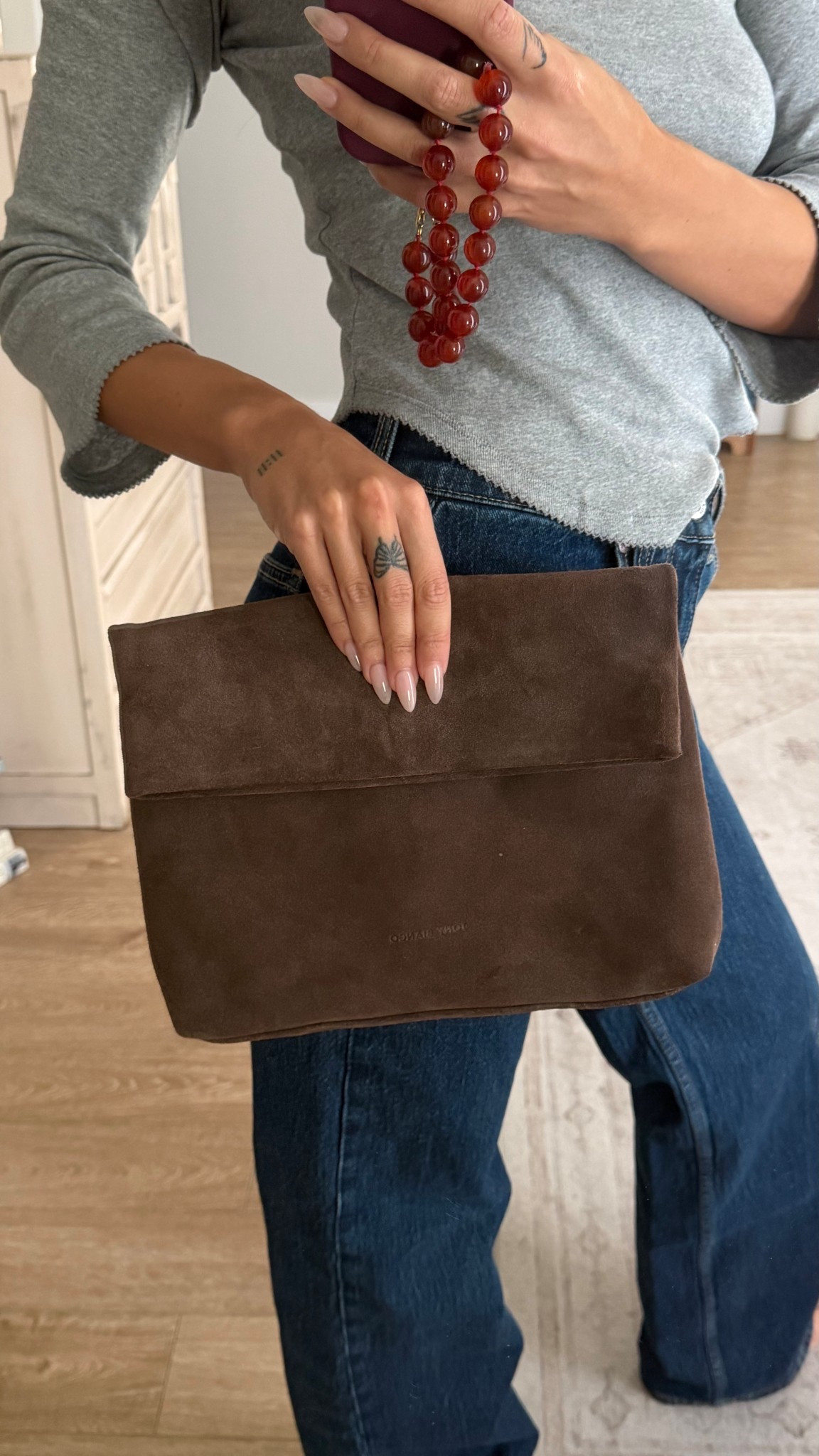 Cutest purse/clutch bag 

#LTKgrwm #LTKBeauty #LTKSeasonal