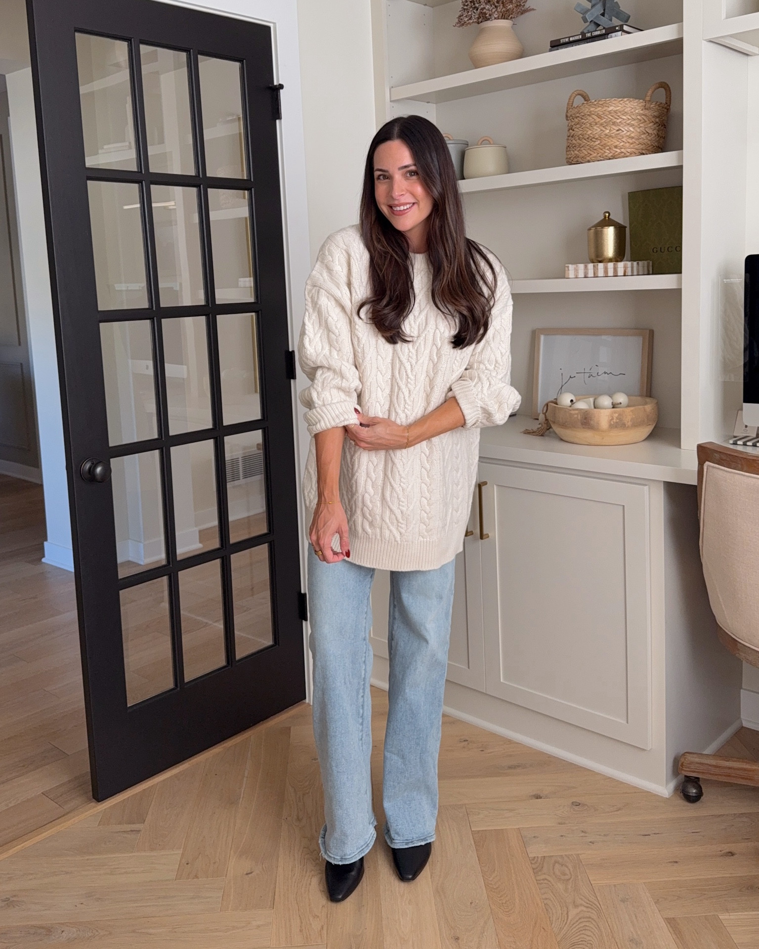 Cable knit sweater: size 2 and it’s super oversized

—
Maternity jeans: true to size (26)
Booties: tts, size up if between 




#LTKFindsUnder100 #LTKBump #LTKSeasonal