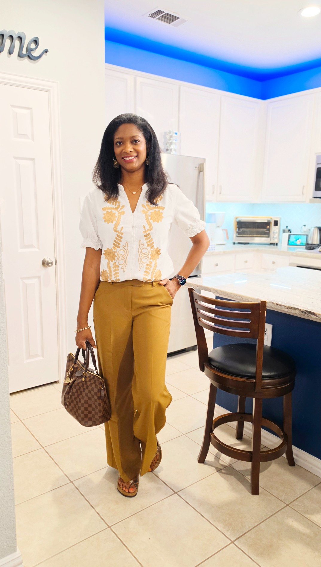Teaching 7th and 8th graders levels isn't for the faint of heart. I'm constantly on the go! Timeless and flattering, these wide leg trousers are perfect for the classroom and beyond.

#LTKWorkwear #LTKootd