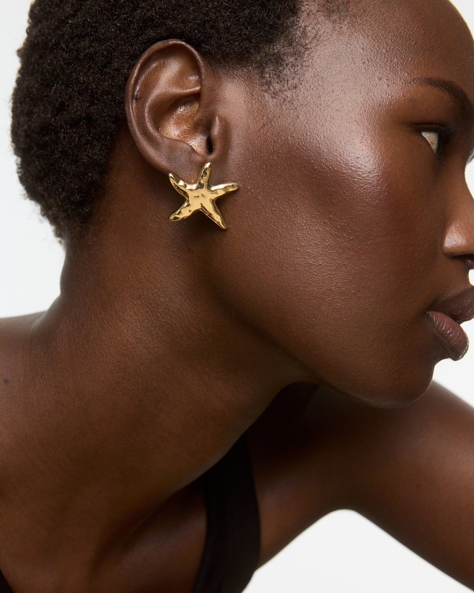 Beryl Starfish Gold Tone Statement Earrings | Oliver Bonas | Oliver Bonas (Global)