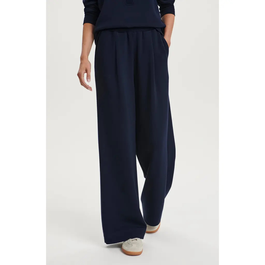 Varley The Extra Wide Leg 32-Inch Pants in Navy at Nordstrom, Size Small | Nordstrom
